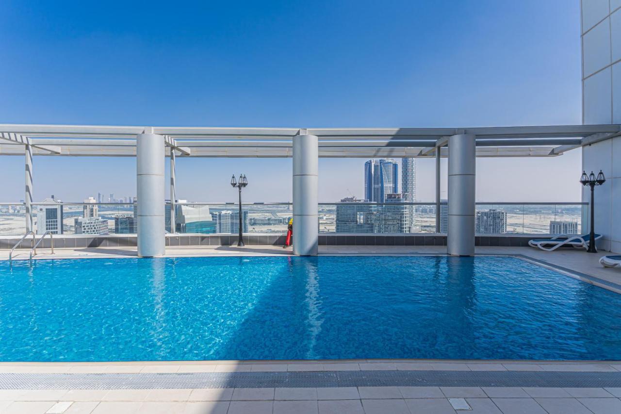 Higuests - Spacious Studio With City Views Near Dubai Mall ภายนอก รูปภาพ